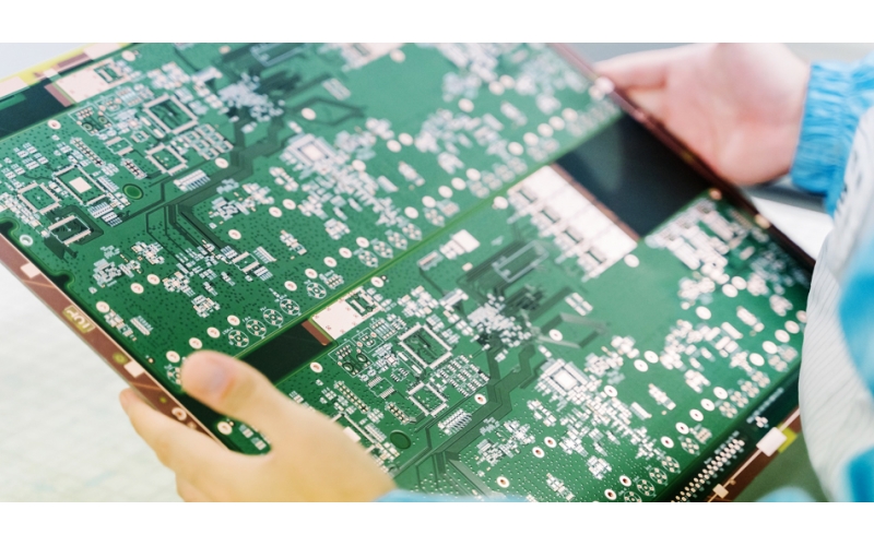電子工程師如何擺放PCB元器件？10條技巧經(jīng)驗(yàn)